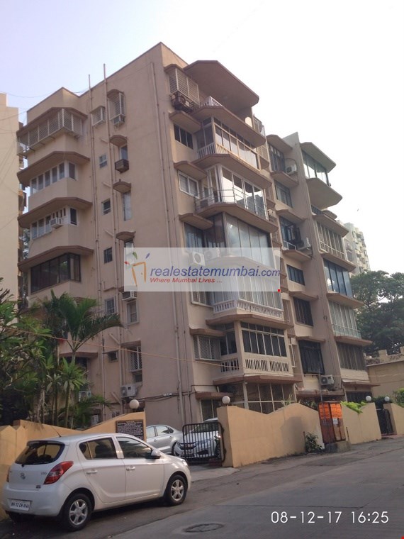 2 BHK Fully Furnished in Sarita , Bandra West